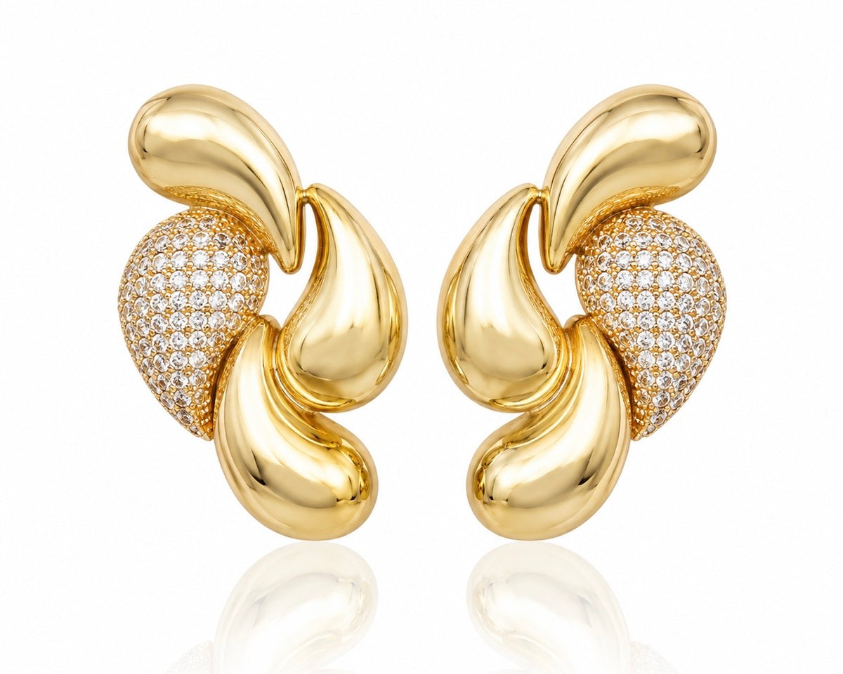 BRINCO DOURADO ESCULTURAL