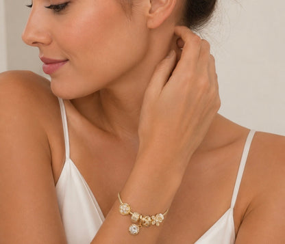 PULSEIRA BERLOQUES FECHO CORAÇÃO DOURADA