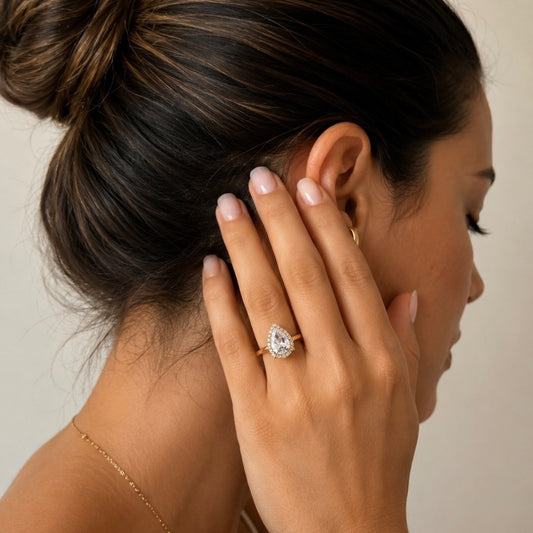 ANEL DOURADO ELEGANTE