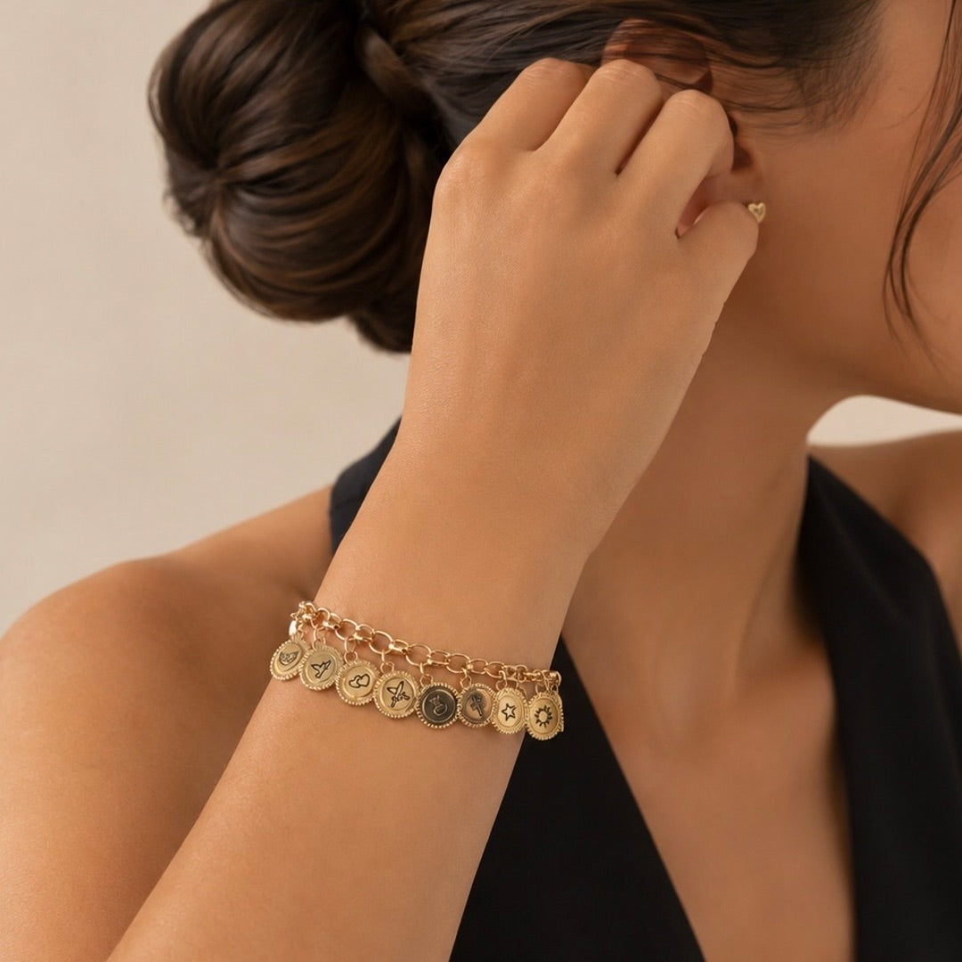 PULSEIRA ELO COM BERLOQUES DOURADO